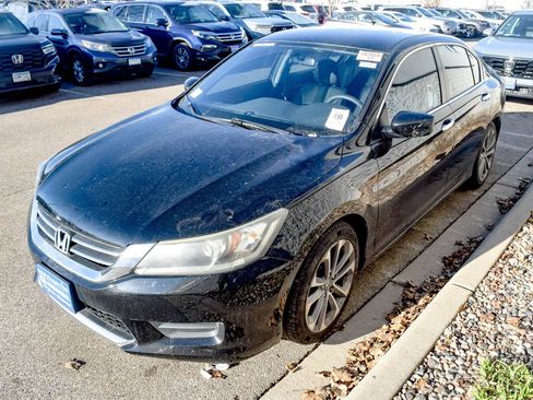 Used 2015 Honda Accord LX image 1