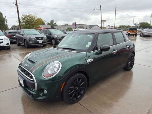 Used 2018 MINI Cooper S FWD image 7