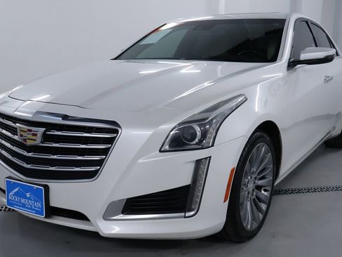 Used 2019 Cadillac CTS Luxury image 3