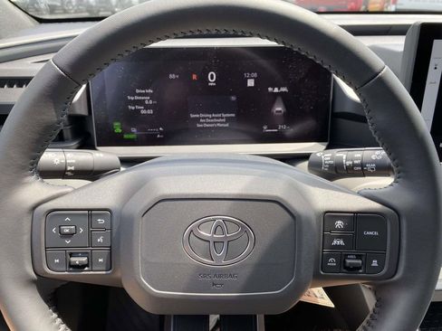 New 2026 Toyota RAV4 SE w/ Convenience Package AWD/4WD image 24