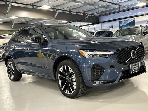 Used 2026 Volvo XC60 B5 Plus w/ Protection Package Premier image 1