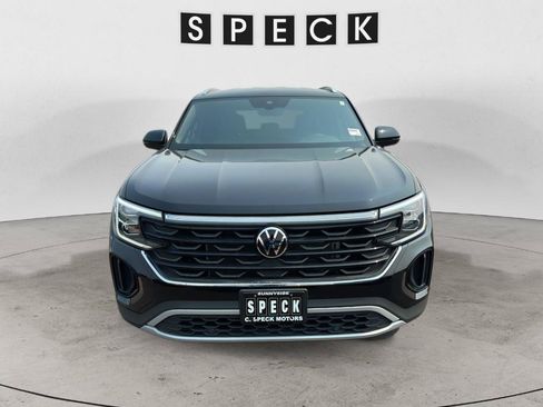 Used 2024 Volkswagen Atlas Cross Sport SE AWD/4WD image 7