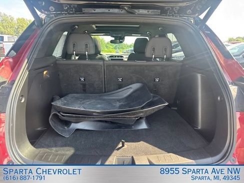 Used 2022 Chevrolet TrailBlazer RS w/ Sun and Liftgate Package AWD/4WD image 30