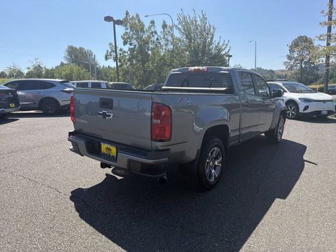 Used 2018 Chevrolet Colorado Z71 AWD/4WD image 9