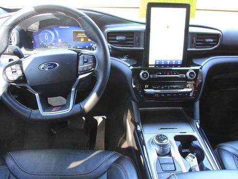 Used 2021 Ford Explorer ST w/ Equipment Group 401A image 25