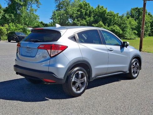 Used 2018 Honda HR-V EX image 6