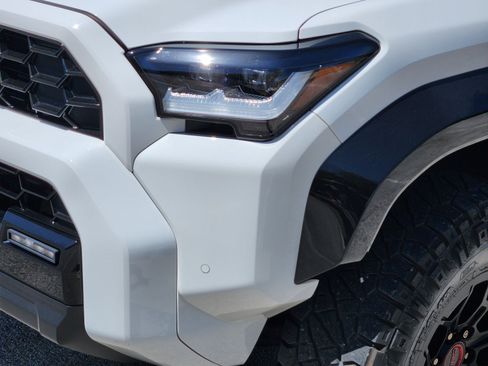 Used 2025 Toyota 4Runner TRD Pro AWD/4WD image 27