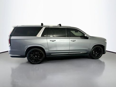Used 2021 Cadillac Escalade ESV Premium Luxury w/ Driver Assist Tech Package AWD/4WD image 8