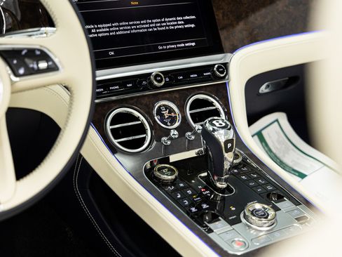 New 2026 Bentley Continental GTC AWD/4WD image 33