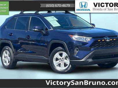 Used 2021 Toyota RAV4 XLE w/ Carpet Mat Package (TMS)