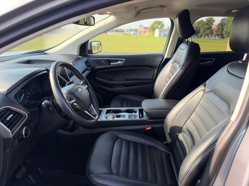Used 2024 Ford Edge SEL w/ Convenience Package AWD/4WD image 9