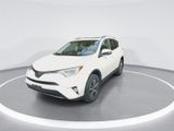 Used 2018 Toyota RAV4 XLE image 2