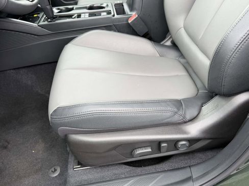 Certified 2026 Subaru Outback Premium AWD/4WD image 12