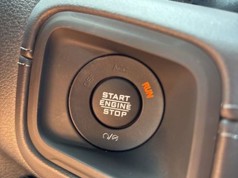 New 2025 Jeep Wrangler Unlimited Rubicon 392 image 13