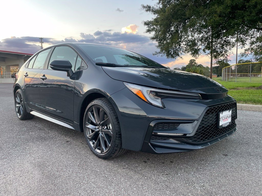 New 2027 Toyota Corolla SE FWD image 1