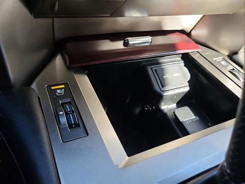 Used 2019 Lexus GX 460 Premium AWD/4WD image 22