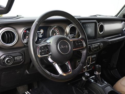 Used 2018 Jeep Wrangler Unlimited Rubicon AWD/4WD image 11