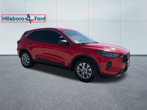 Used 2024 Ford Escape Active w/ Tech Pack #1 FWD image 4