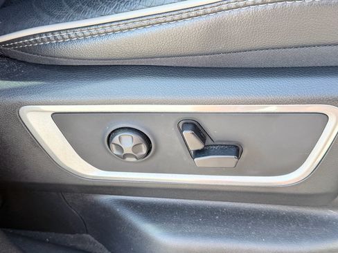 Used 2020 RAM 1500 Laramie AWD/4WD image 28