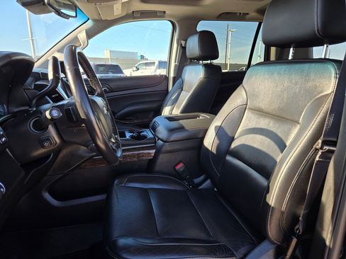 Used 2020 Chevrolet Tahoe LT image 17
