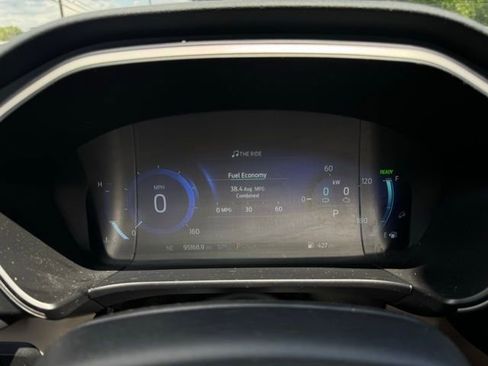 Used 2020 Ford Escape Titanium FWD image 33