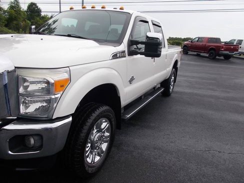 Used 2016 Ford F350 Lariat w/ Lariat Ultimate Package AWD/4WD image 8