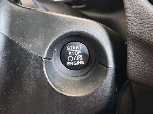 Used 2020 Jeep Compass Limited image 23