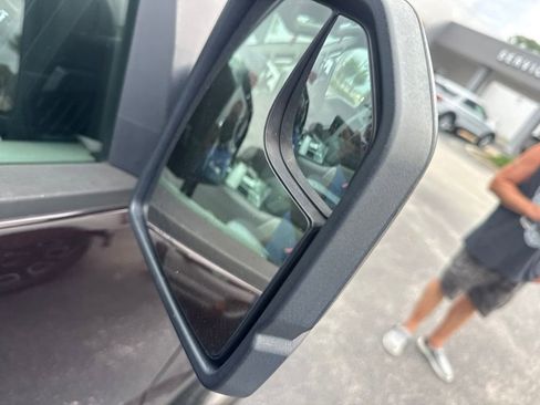 Used 2018 Ford F150 XL w/ Equipment Group 101A Mid RWD image 13