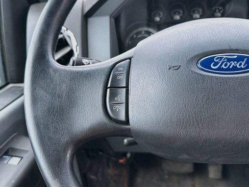 Used 2015 Ford F650 2WD Regular Cab Super Duty image 31