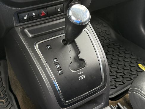 Used 2017 Jeep Patriot High Altitude AWD/4WD image 27