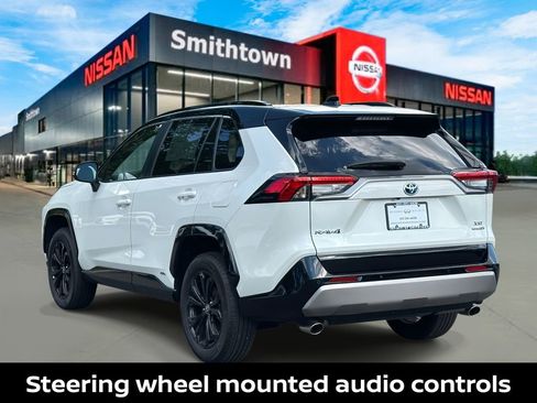 Used 2022 Toyota RAV4 XSE image 9