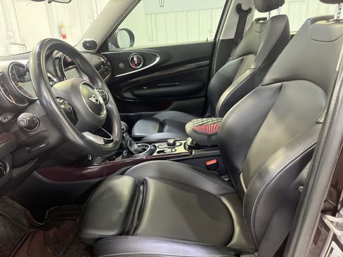 Used 2016 MINI Cooper Clubman image 5