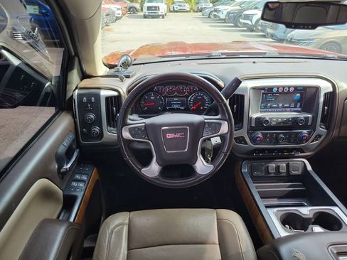 Used 2018 GMC Sierra 1500 SLT image 23