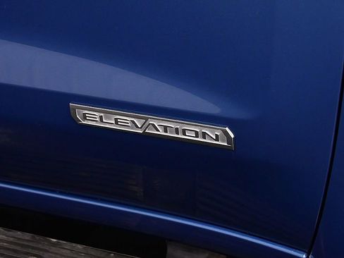Used 2025 GMC Sierra 1500 Elevation w/ Preferred Package AWD/4WD image 11