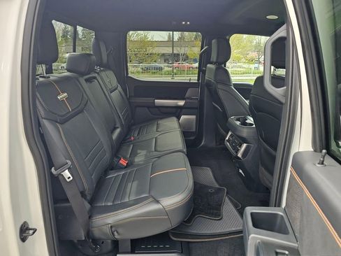 Used 2023 Ford F250 Platinum AWD/4WD image 12