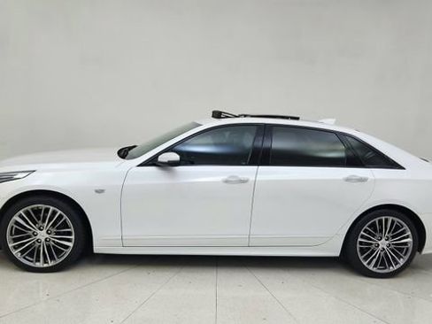 Used 2019 Cadillac CT6 Sport w/ Super Cruise Package image 10