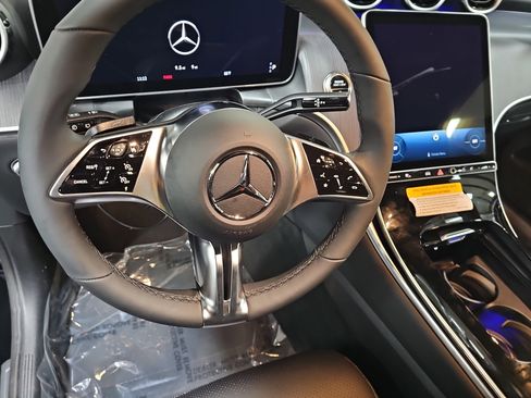 New 2026 Mercedes-Benz GLC 300 4MATIC image 17