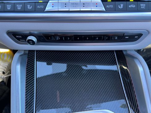 Used 2022 BMW X6 M image 45