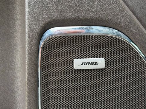 Used 2018 Chevrolet Silverado 1500 High Country image 16