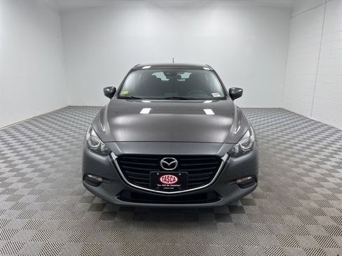 Used 2018 MAZDA MAZDA3 Sport image 2
