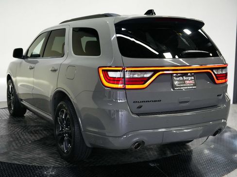 Used 2023 Dodge Durango GT AWD/4WD image 6