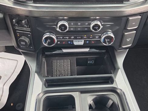 Certified 2023 Ford F250 Lariat w/ Lariat Ultimate Package AWD/4WD image 19