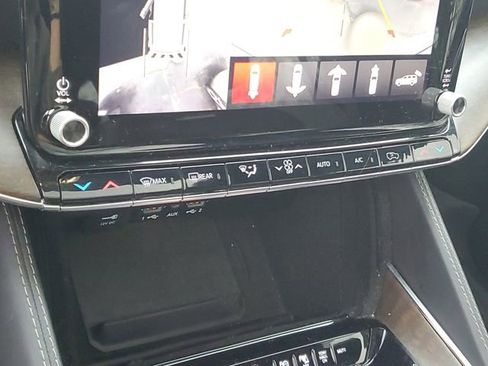 Used 2022 Jeep Grand Wagoneer Series I AWD/4WD image 20