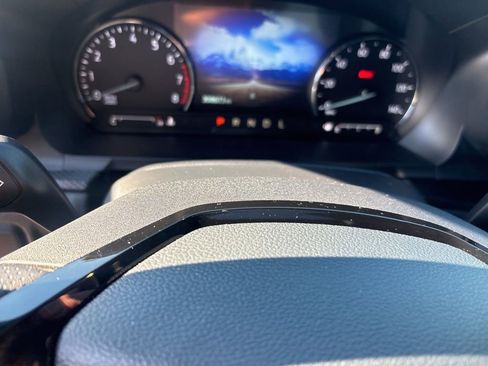 Used 2022 Ford Explorer ST-Line image 22