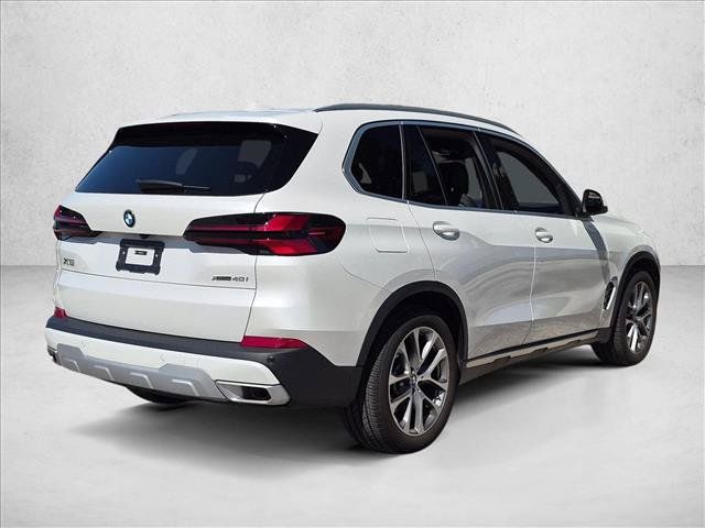 Used 2026 BMW X5 xDrive40i w/ Climate Comfort Package AWD/4WD image 5