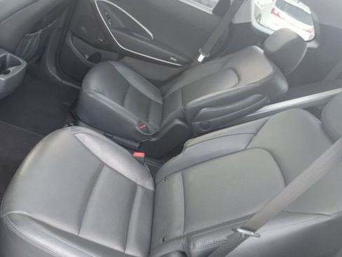 Used 2017 Hyundai Santa Fe Limited AWD/4WD image 11
