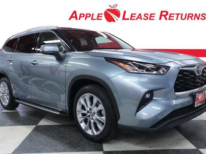 Used 2022 Toyota Highlander Limited