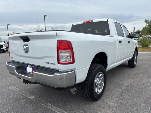 Used 2022 RAM 2500 Tradesman w/ Chrome Appearance Group AWD/4WD image 15