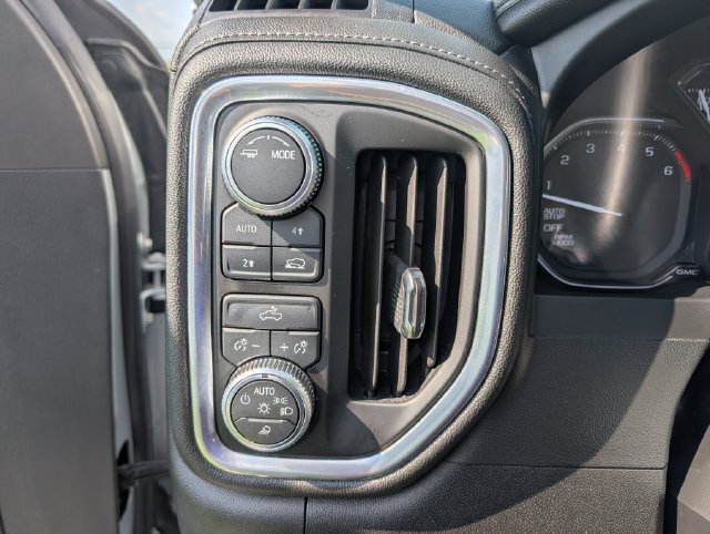 Used 2020 GMC Sierra 1500 SLE w/ SLE Convenience Package AWD/4WD image 11