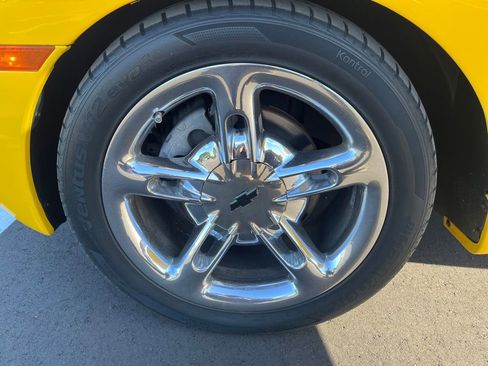 Used 2004 Chevrolet SSR w/ Preferred Equipment Group image 43